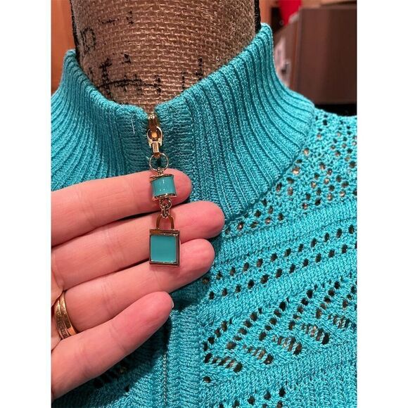 St. John Collection Women's Blue Knit Tank & Cardigan Set 2 piece Size 8 - Picture 2 of 16